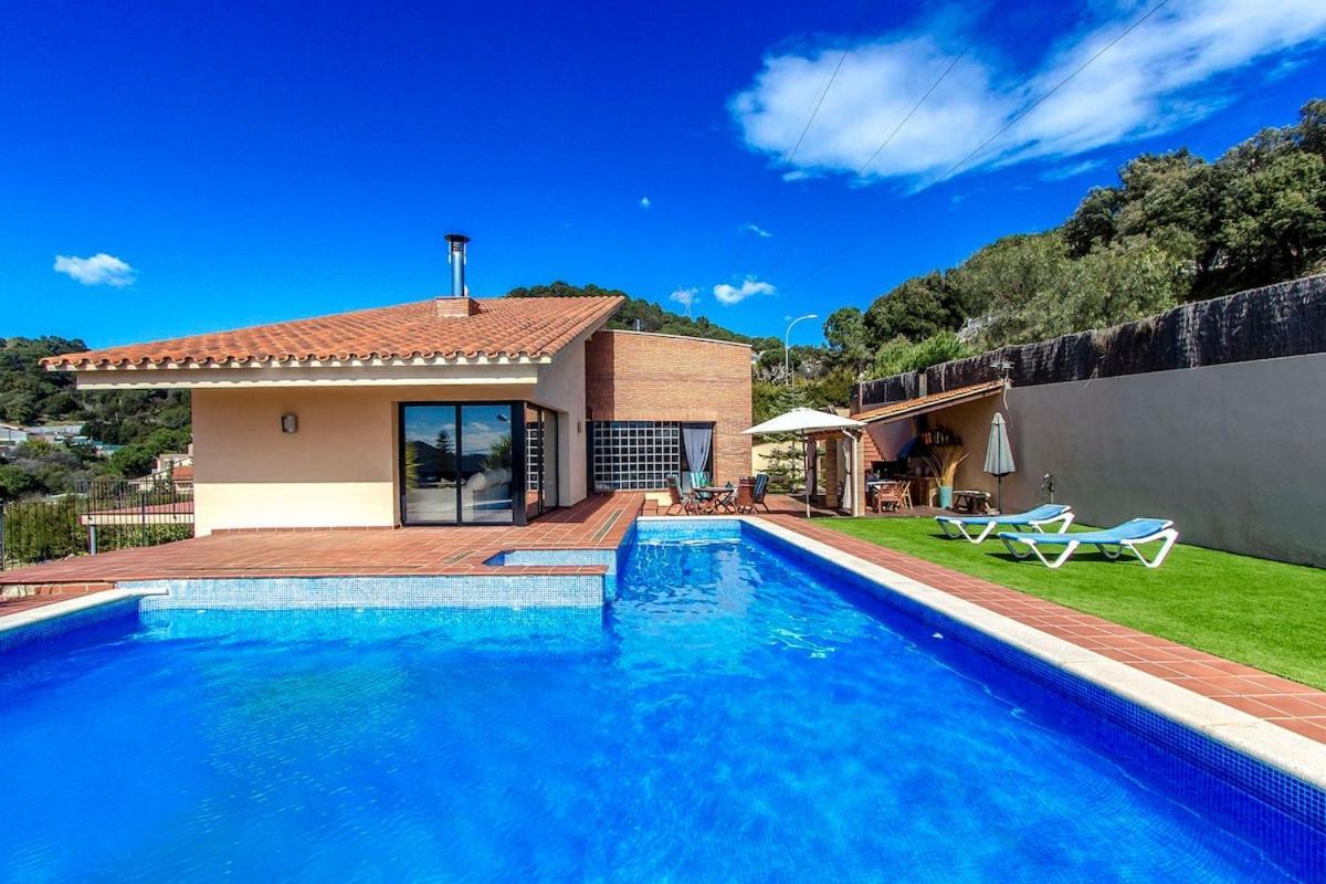 Catalunya Casas Stunning Modern Villa And Just Half Hour To Barcelona! Caldes De Montbui Bagian luar foto